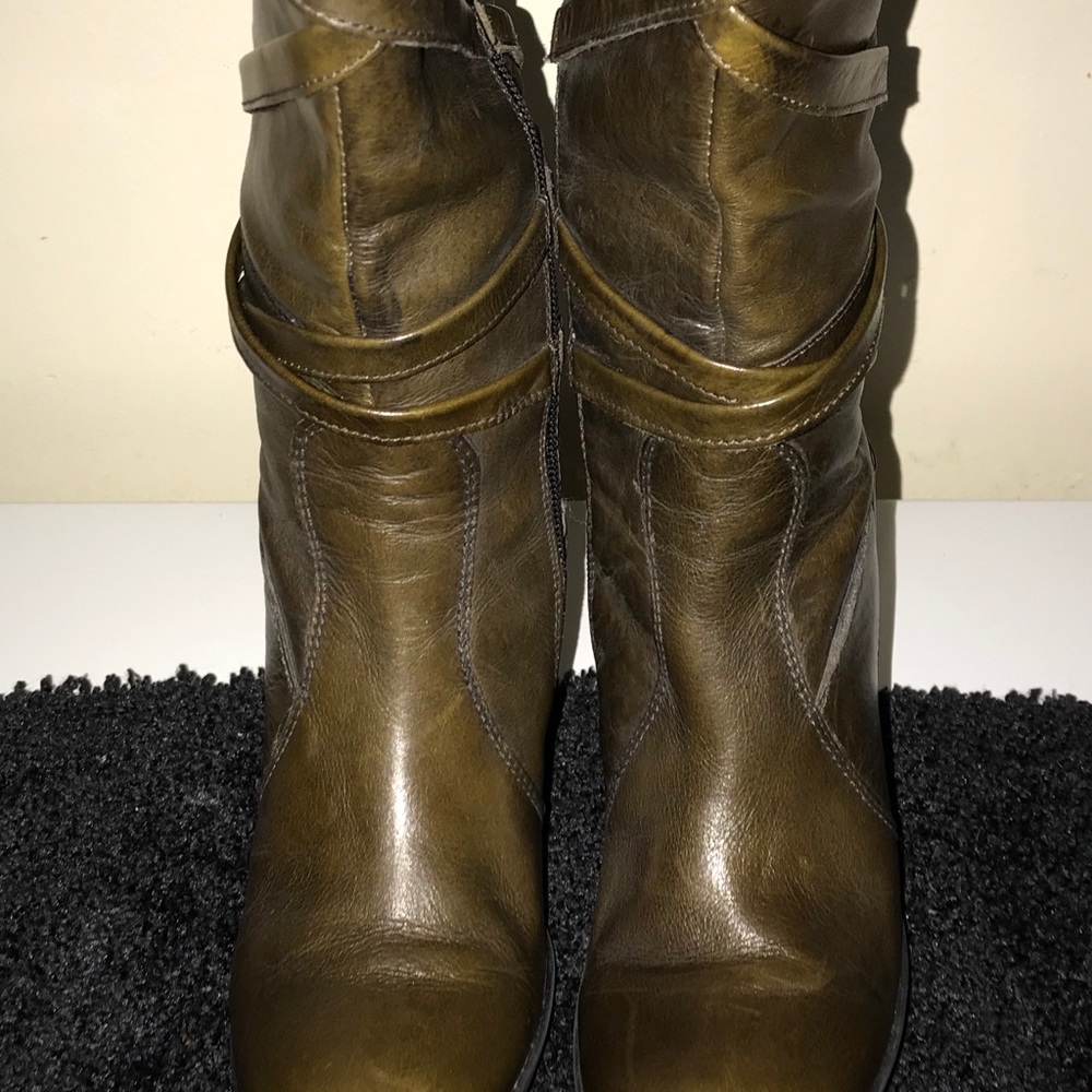 Olive Green BX by Bronx Heeled Boots